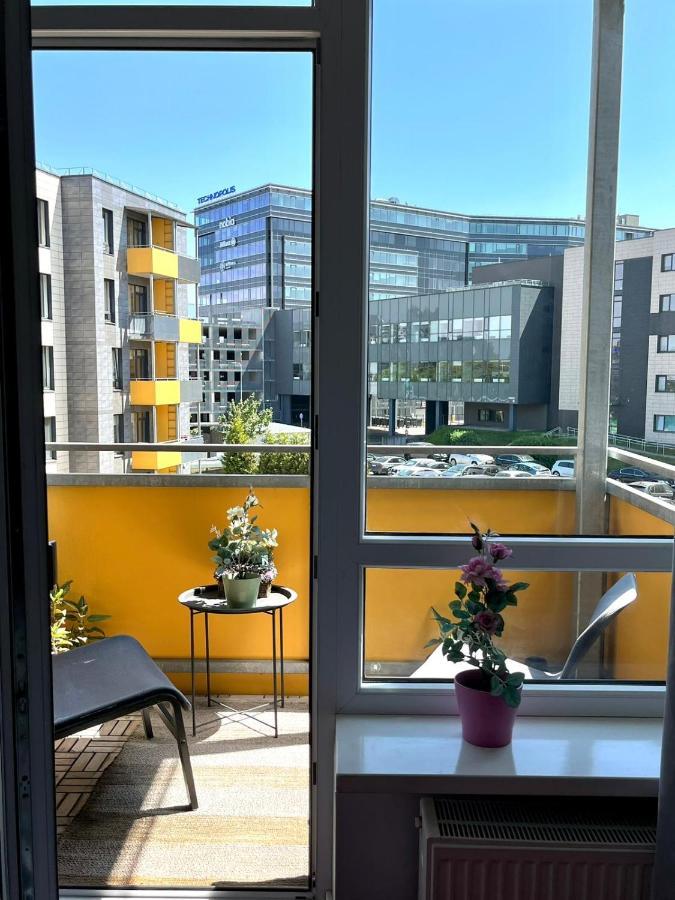 Exclusive Apartment In Vilnius Near Ozas And Technopolis エクステリア 写真